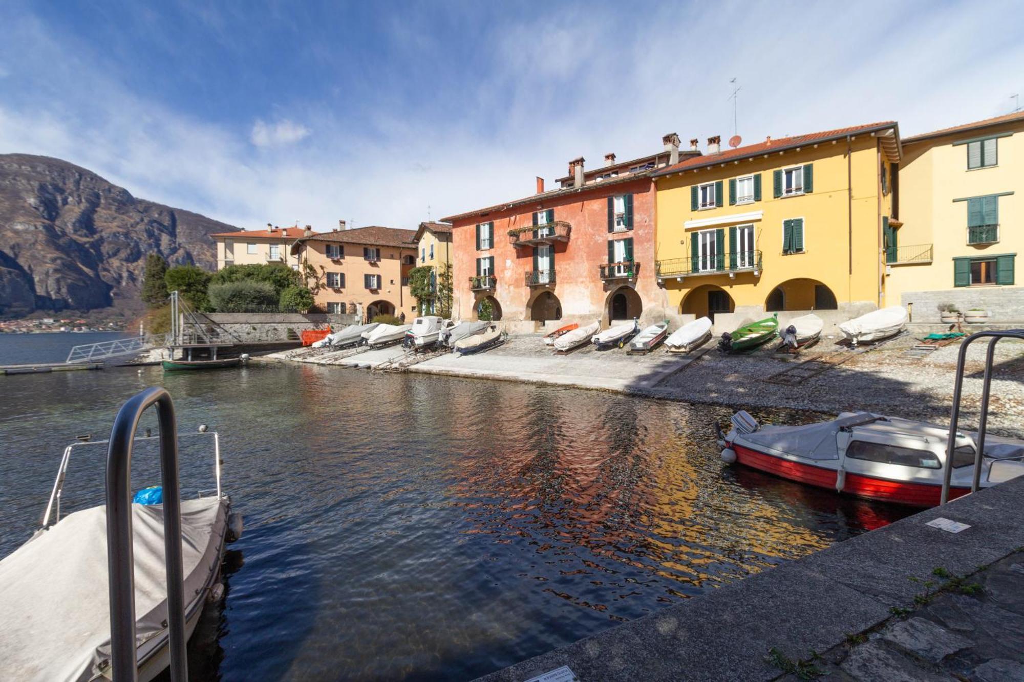 Mamma Ciccia Holiday Home - Conventino Манделло-дель-Ларио Экстерьер фото